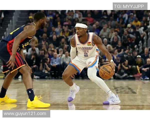 凯里欧文的篮球传奇之路:从天才少年到NBA超级明星的成长历程 凯里欧文的篮球传奇之路:从天才少年到NBA超级明星的成长历程