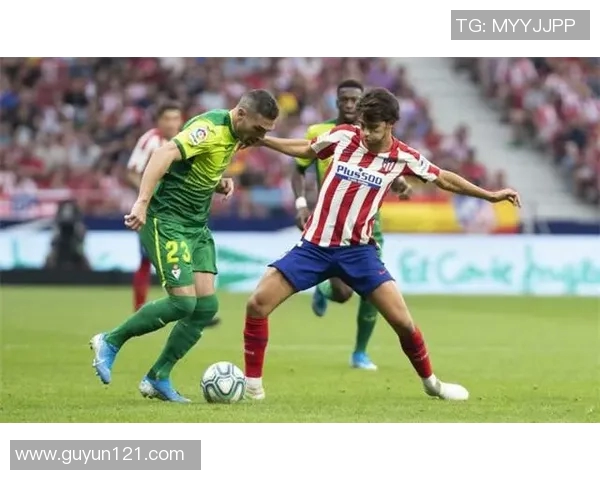 西班牙队迎战埃瓦尔力争主场胜利展现强大实力