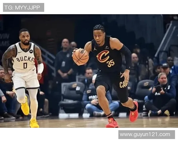 骑士与雷霆总决赛第二场激战回顾球员表现与战术分析